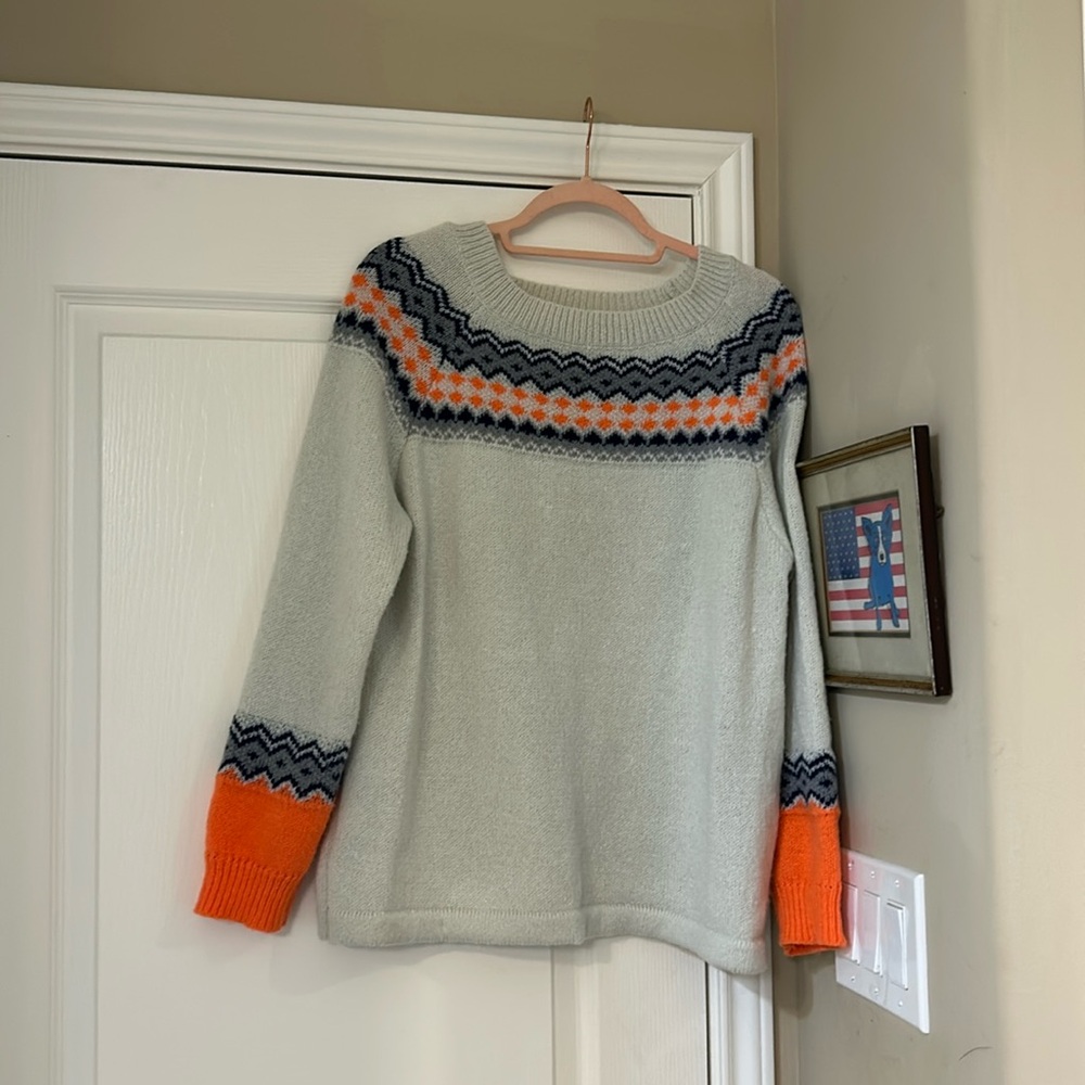 Isle Sweater